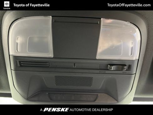 Used 2022 Subaru WRX AWD/4WD image 16