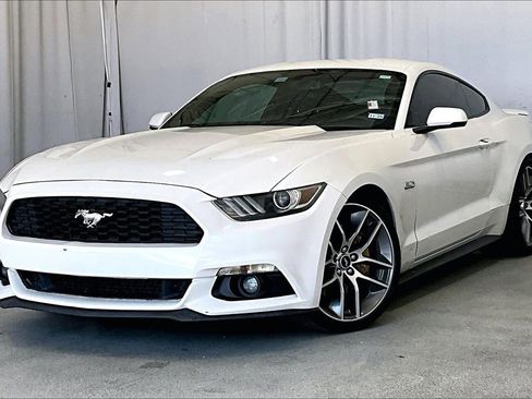 Used 2017 Ford Mustang GT Premium w/ Enhanced Security Package image 2