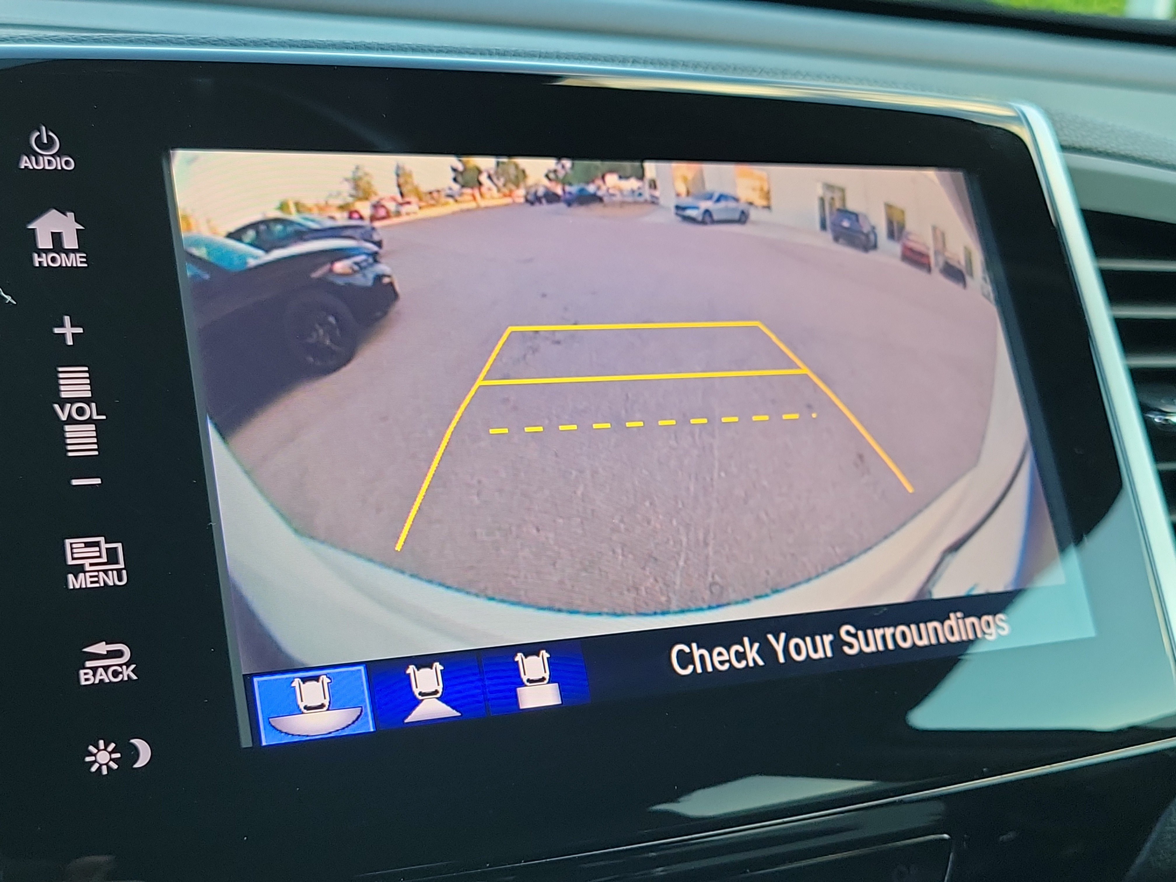 Used 2018 Honda Pilot Touring image 31