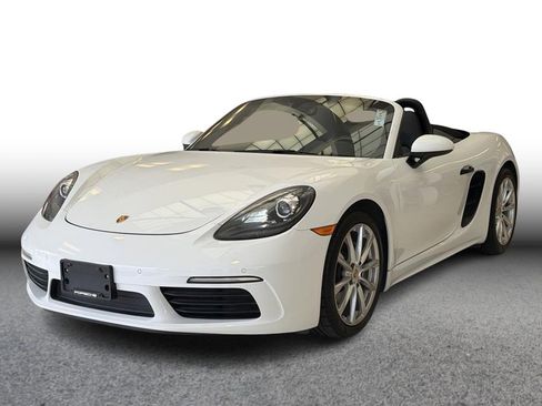 Used 2019 Porsche 718 Boxster image 1