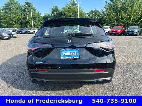 Certified 2023 Honda HR-V LX image 5