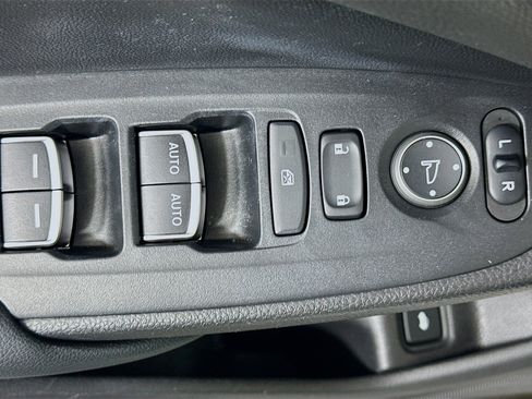 Used 2022 Honda Accord Sport image 15