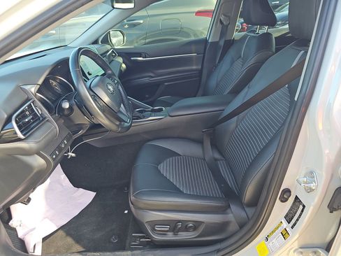 Used 2023 Toyota Camry SE FWD image 13