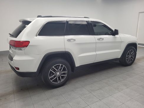 Used 2018 Jeep Grand Cherokee Limited image 10