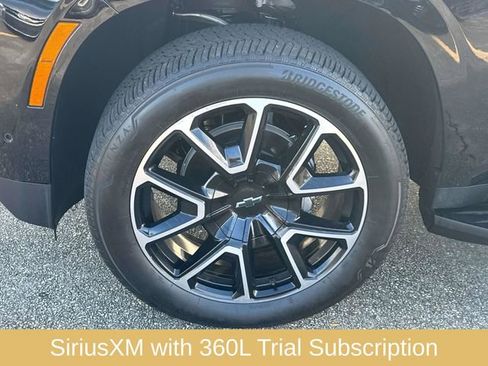 Used 2025 Chevrolet Tahoe RST w/ Comfort Package image 5