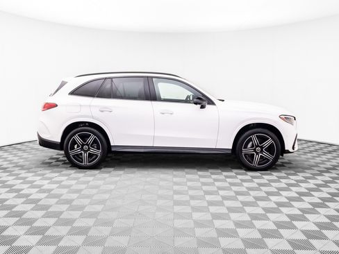 Used 2023 Mercedes-Benz GLC 300 4MATIC image 6