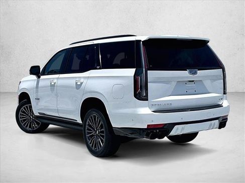 Certified 2024 Cadillac Escalade V w/ Heavy-Duty Trailer Package AWD/4WD image 13