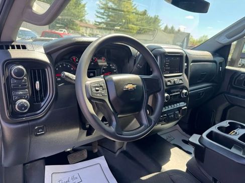 Used 2024 Chevrolet Silverado 2500 Custom w/ Custom Convenience Package AWD/4WD image 9