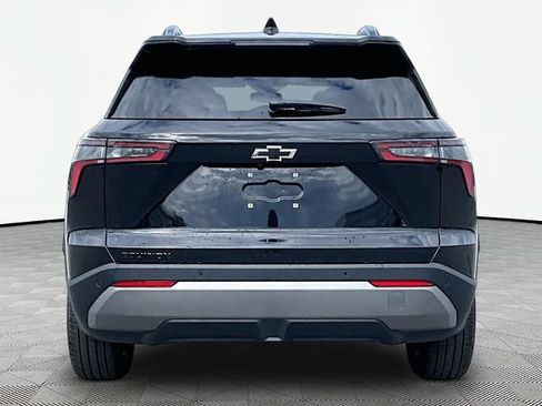 New 2027 Chevrolet Equinox LT w/ Convenience Package II FWD image 5