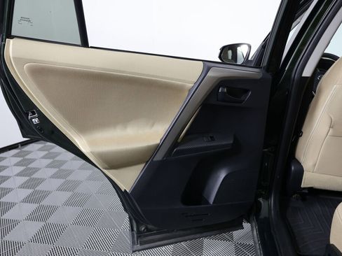 Used 2013 Toyota RAV4 XLE image 16