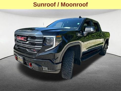 Used 2024 GMC Sierra 1500 AT4 w/ AT4 Premium Package AWD/4WD image 5