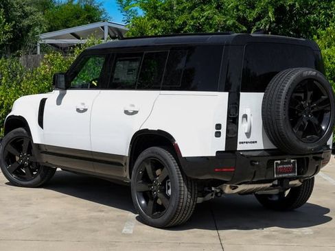 New 2026 Land Rover Defender 110 X-Dynamic SE AWD/4WD image 13