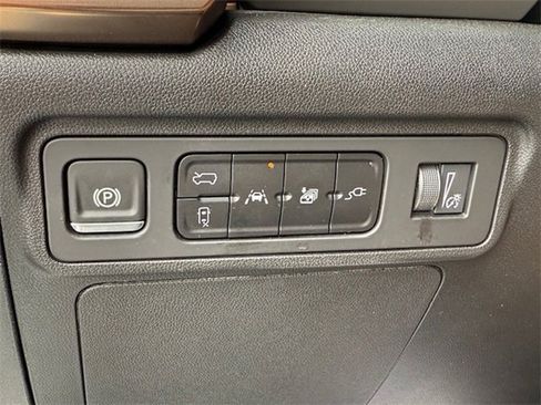 New 2025 GMC Hummer EV 2X image 37