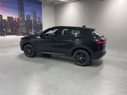 Used 2023 Dodge Hornet GT w/ Tech Pack w/o Parking image 4