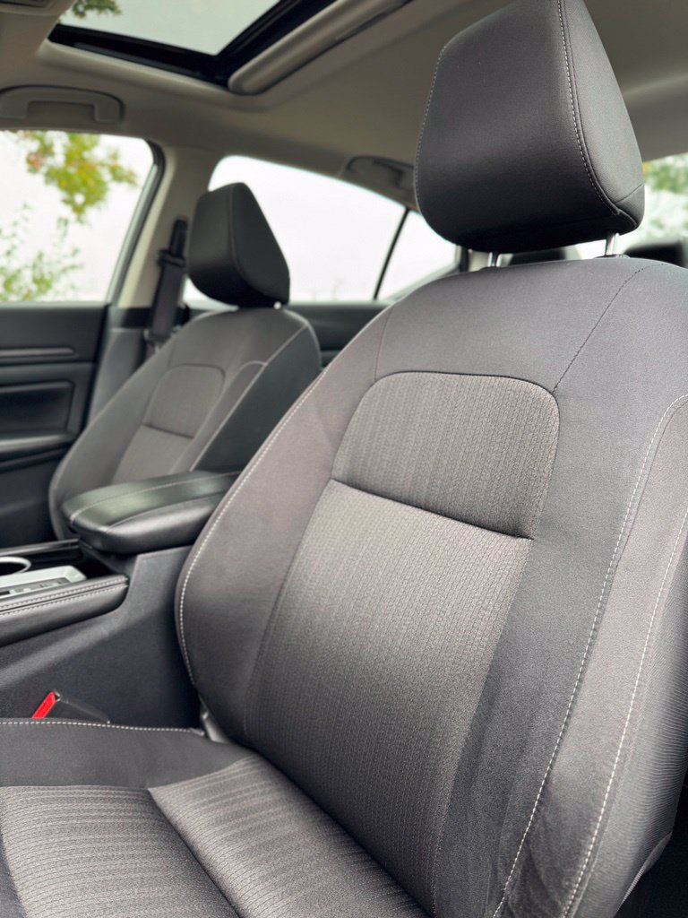 Used 2024 Nissan Altima 2.5 SV w/ SV Premium Package FWD image 29