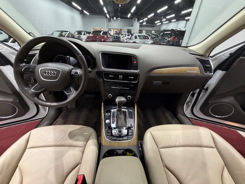 Used 2013 Audi Q5 3.0T Premium Plus AWD/4WD image 36
