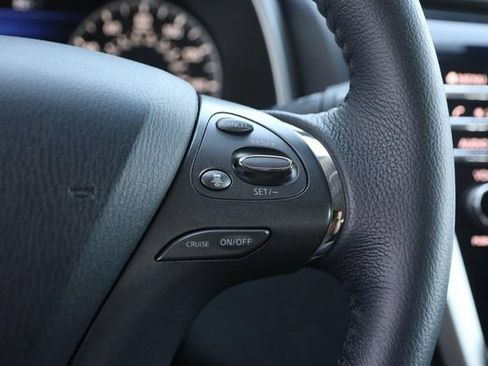 Certified 2024 Nissan Murano SV FWD image 12