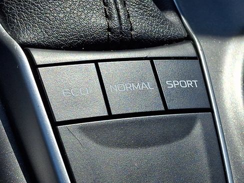 Used 2024 Toyota Camry LE image 24