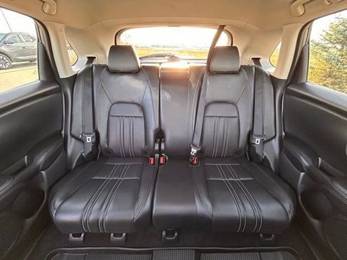 Used 2023 Honda HR-V EX-L image 38