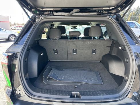 Used 2025 Chevrolet Equinox LT image 19