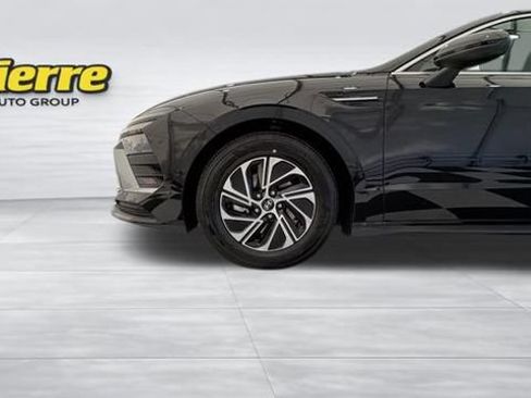 Used 2026 Hyundai Sonata Blue FWD image 9