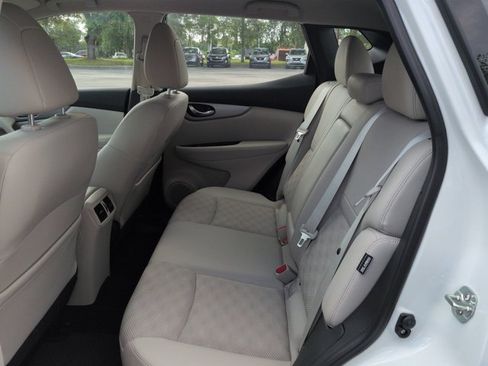 Certified 2020 Nissan Rogue Sport SV w/ Technology Package FWD image 14