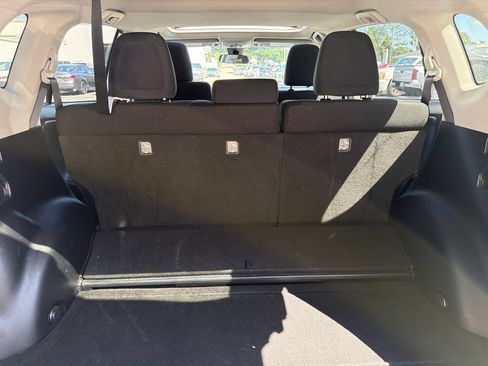 Used 2018 Toyota RAV4 XLE w/ Convenience Package AWD/4WD image 22