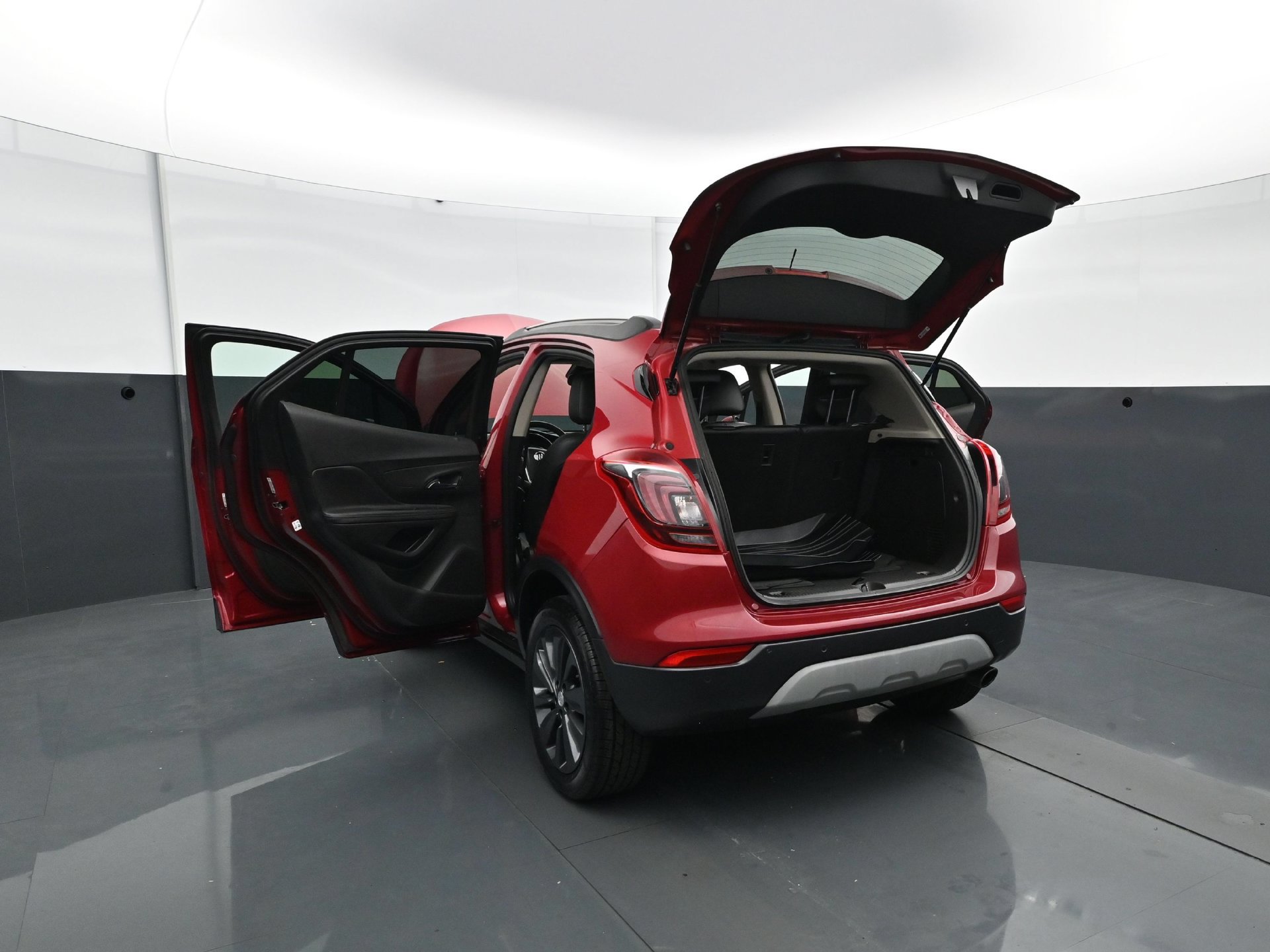Used 2019 Buick Encore Essence w/ Safety Package II AWD/4WD image 33