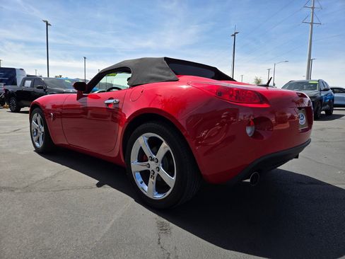 Used 2009 Pontiac Solstice GXP w/ Premium Package RWD image 4