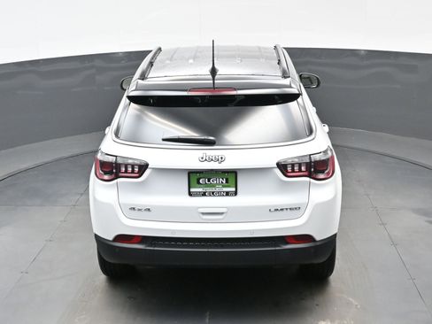 Used 2025 Jeep Compass Limited image 36