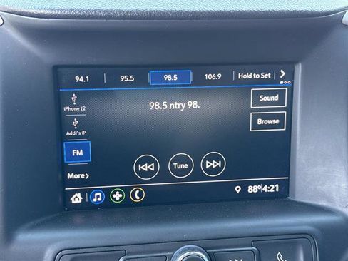 Used 2020 GMC Terrain SLE image 18