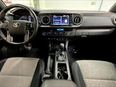 Used 2023 Toyota Tacoma TRD Sport image 16