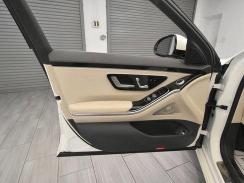 Used 2022 Mercedes-Benz S 500 4MATIC image 13