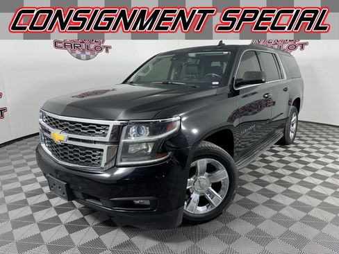 Used 2015 Chevrolet Suburban LT w/ Luxury Package image 1