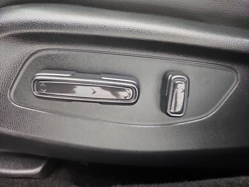 Used 2025 Honda HR-V EX-L image 38