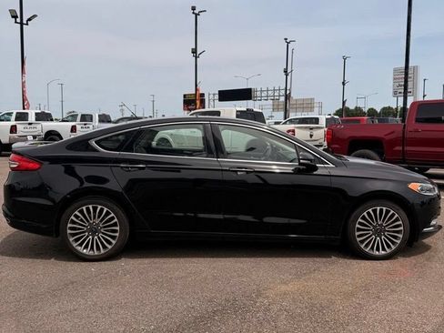 Used 2018 Ford Fusion Titanium AWD/4WD image 13