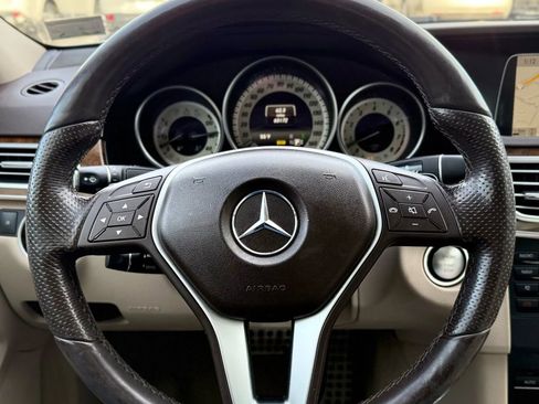 Used 2014 Mercedes-Benz E 350 4MATIC Sedan image 13