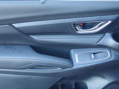 Used 2023 Subaru Ascent Limited w/ Technology Package image 34