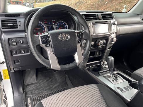 Used 2019 Toyota 4Runner SR5 image 10