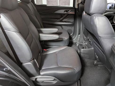 Used 2023 MAZDA CX-9 Touring image 37