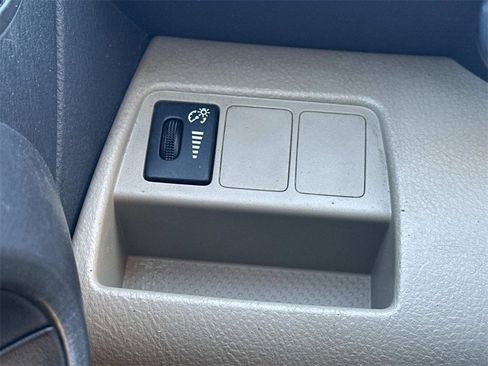 Used 2011 Toyota RAV4 4WD image 24