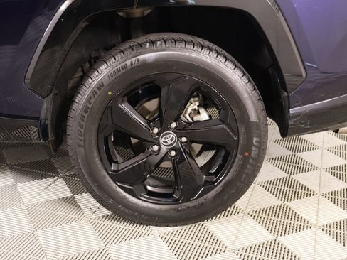 Used 2020 Toyota RAV4 XSE image 19