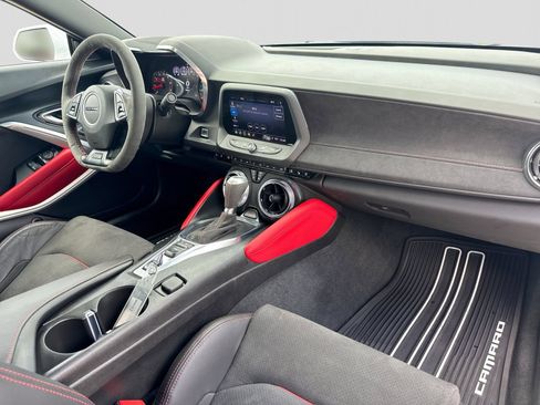 Used 2023 Chevrolet Camaro ZL1 RWD image 19