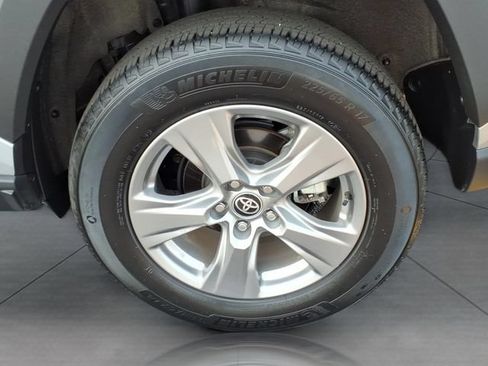 Certified 2025 Toyota RAV4 XLE AWD/4WD image 26