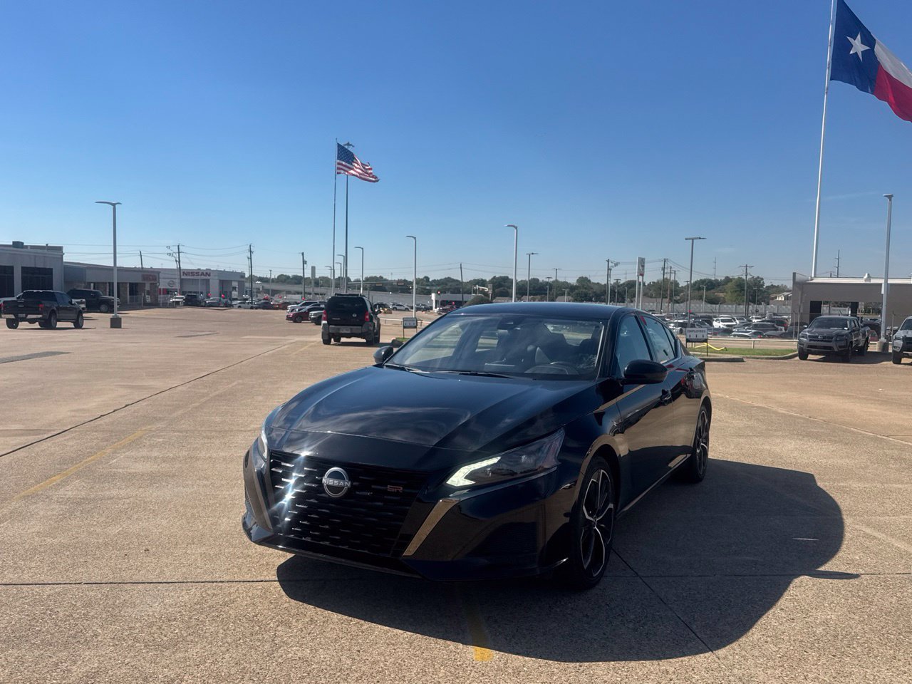Certified 2024 Nissan Altima 2.5 SR FWD image 8