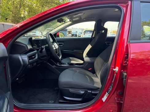 Used 2025 Kia K4 FWD image 25
