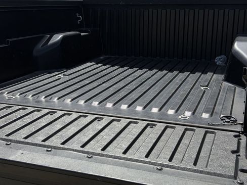 Used 2023 Toyota Tacoma TRD Off-Road AWD/4WD image 28