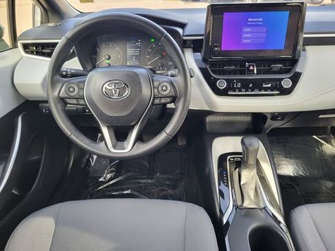 Used 2024 Toyota Corolla SE w/ Convenience Package image 15