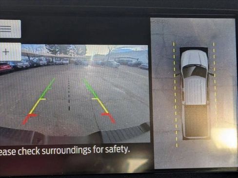 Used 2022 Ford F250 XLT w/ Black Appearance Package image 13