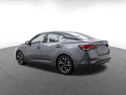 Used 2025 Nissan Sentra SV FWD image 7